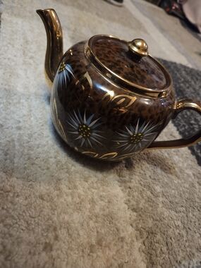 Vintage Sadler England Teapot Brown Gold Floral S498